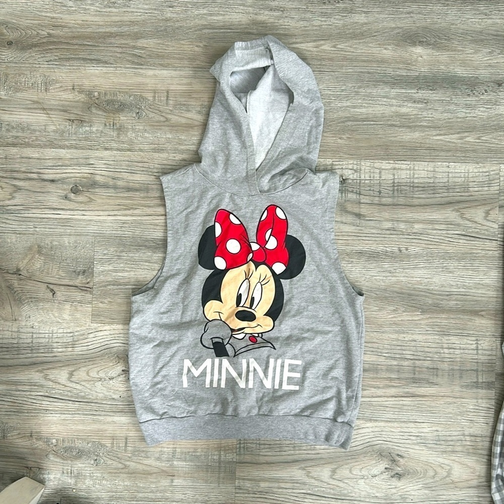 Disney Minnie Mouse Gray Sleeveless Top Sz‎ L